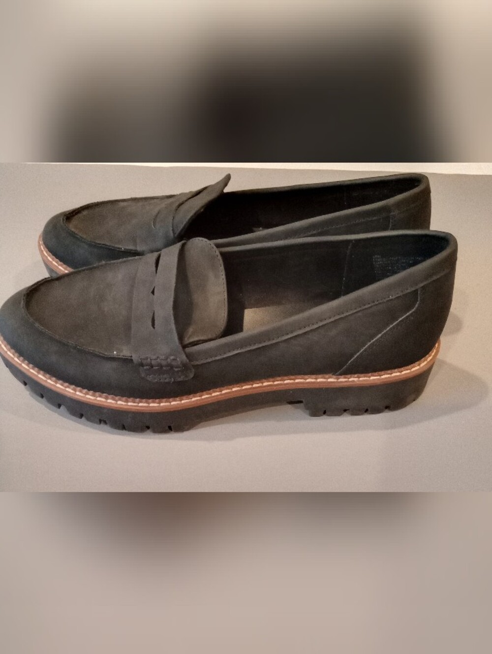 Maurices Black Penny Loafers with Lug Sole and Contrast Midsole Women's Size 10